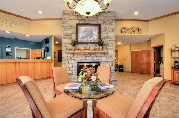 Quality Inn Cherokee image 4